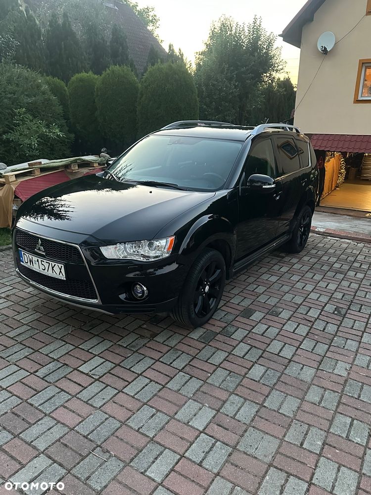 Mitsubishi Outlander 2.0 DID Intense + - 14