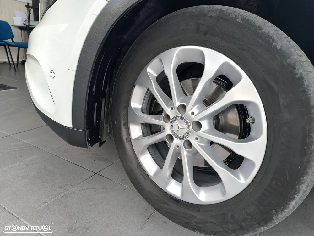 Mercedes-Benz GLA 200 CDi Style - 24
