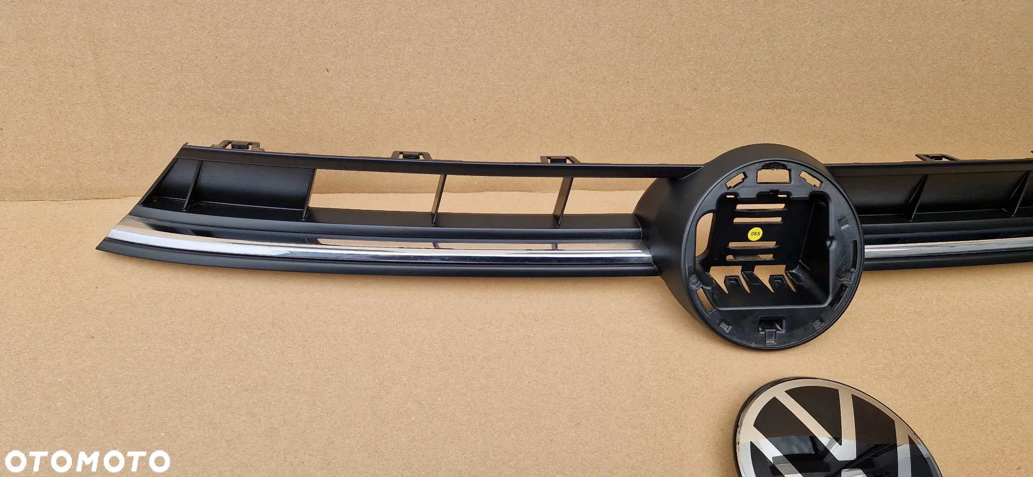 VW POLO 2G LIFT 22- GRILL ATRAPA CHROM RADAR 2GS853651C - 4