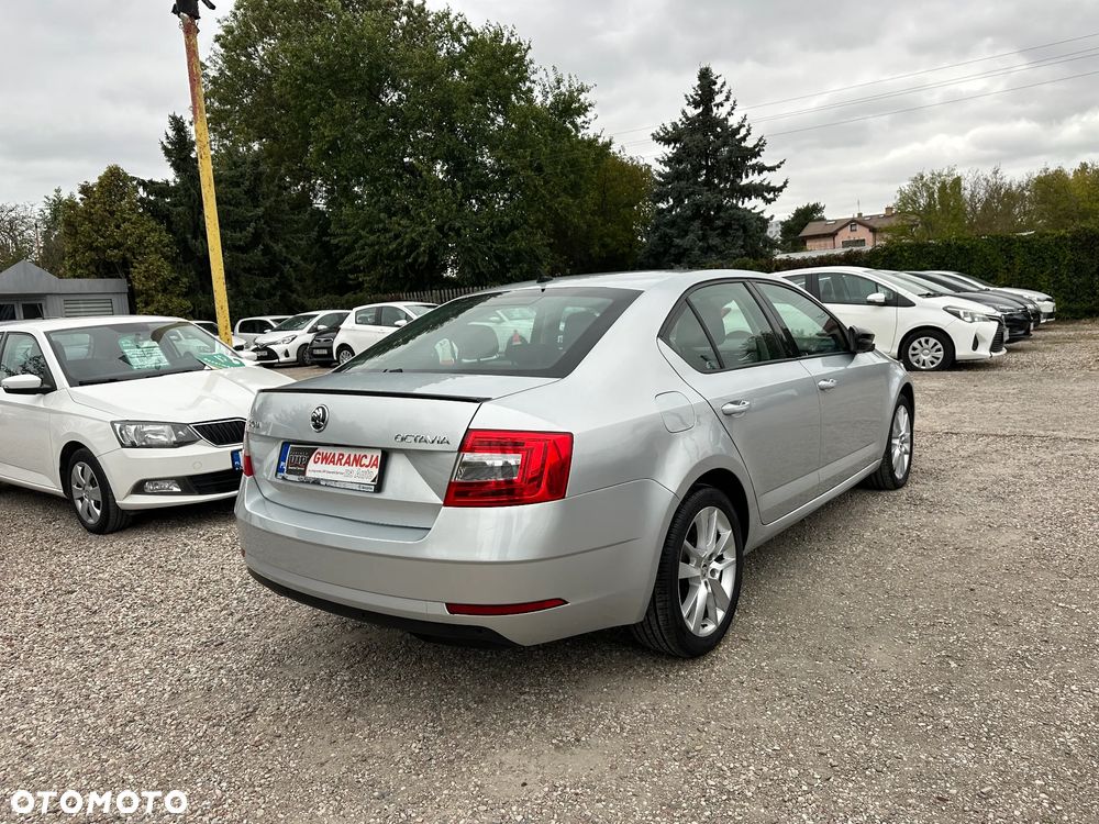 Skoda Octavia - 10