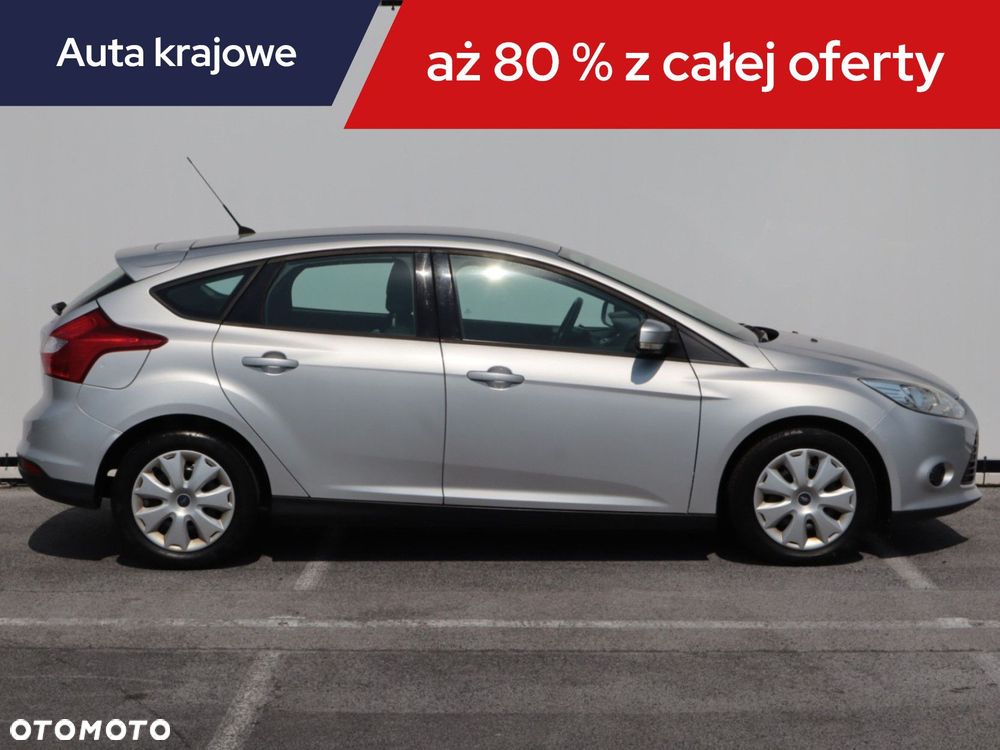 Ford Focus - 8
