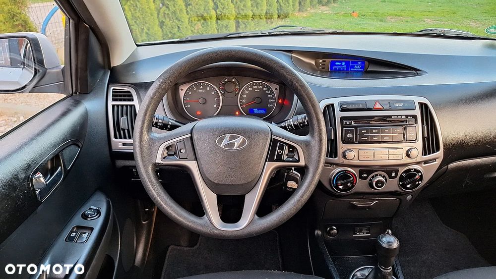 Hyundai i20 1.25 Comfort - 10