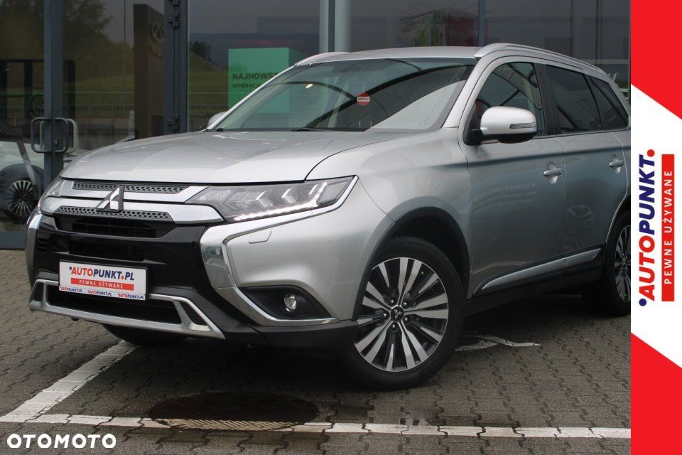 Mitsubishi Outlander - 1
