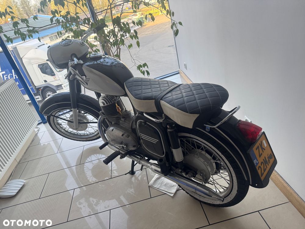 Suzuki Boulevard - 6
