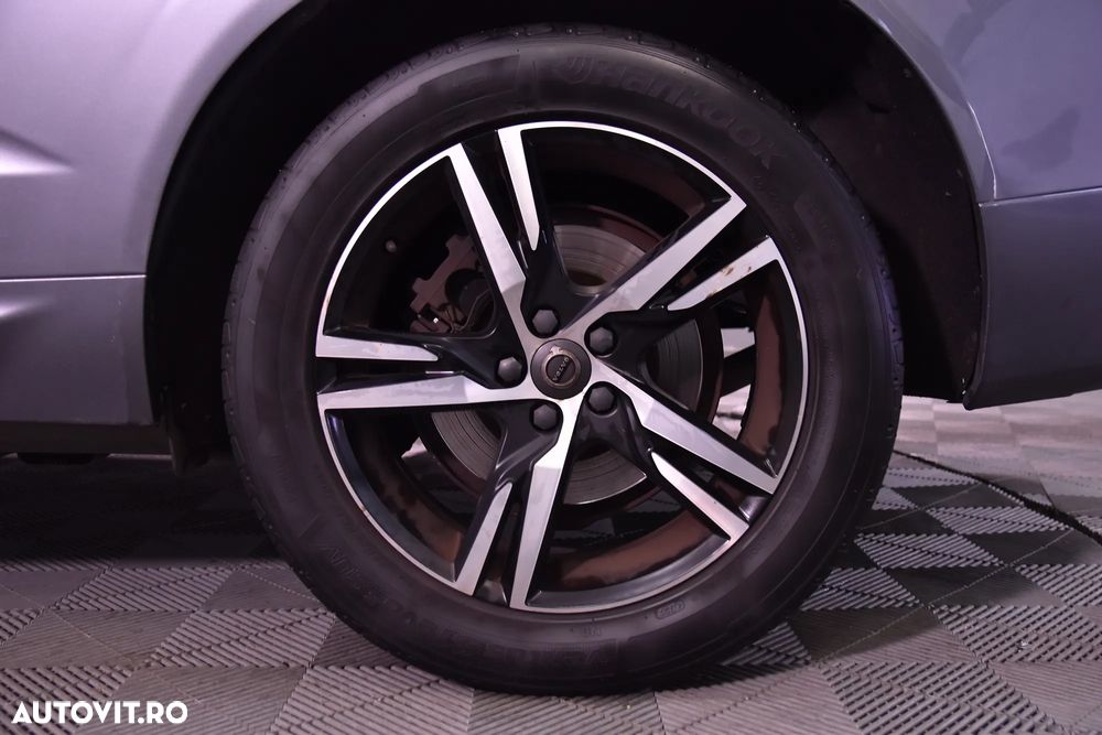 Volvo XC 60 - 13