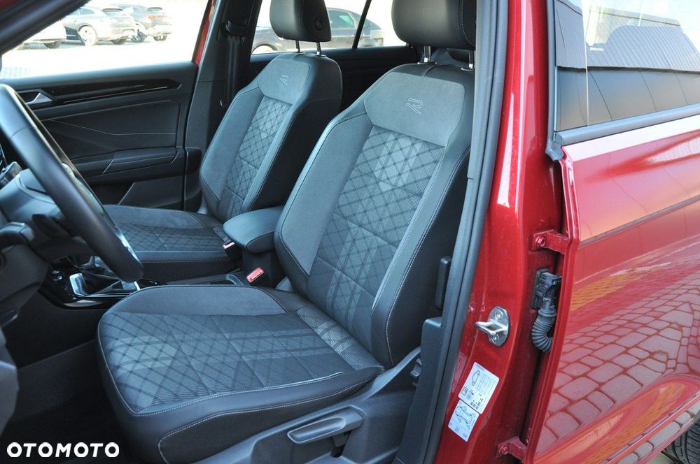 Volkswagen T-Roc - 12