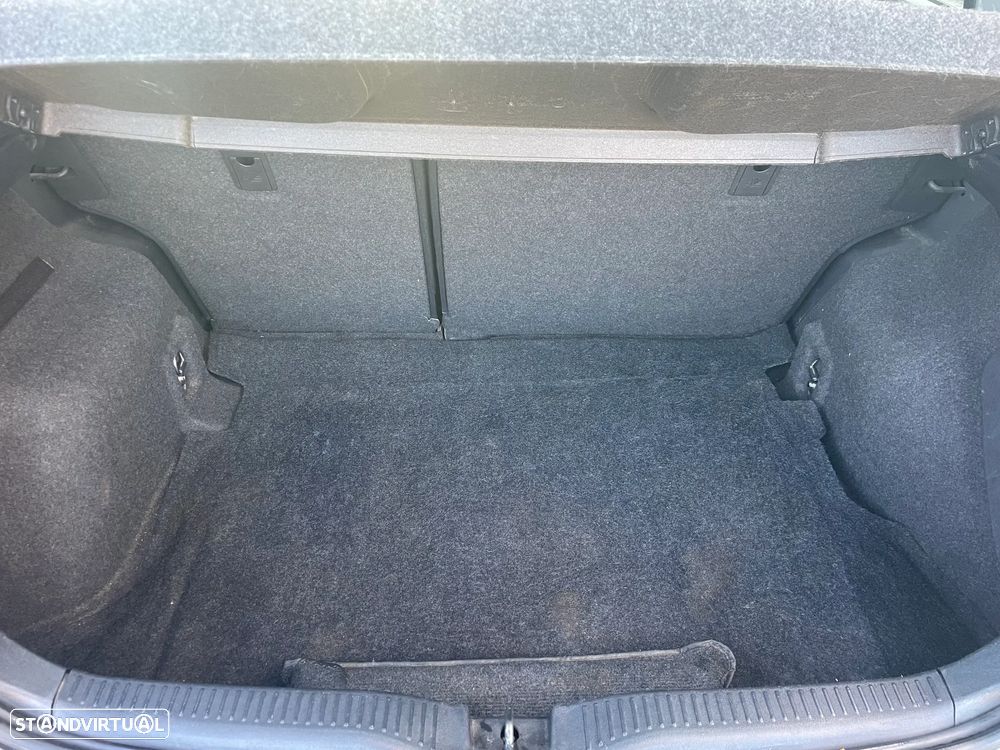 Toyota Auris 1.4 D-4D ACtive - 11