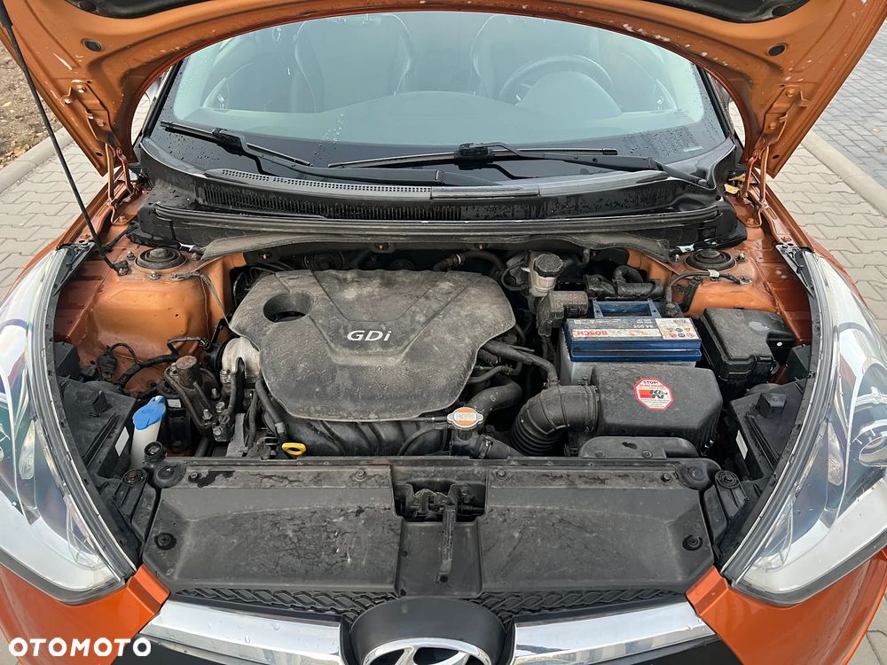 Hyundai Veloster 1.6 GDI Premium - 12