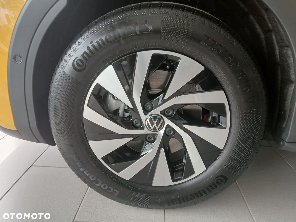 Volkswagen T-Roc 1.5 eTSI Life DSG - 24