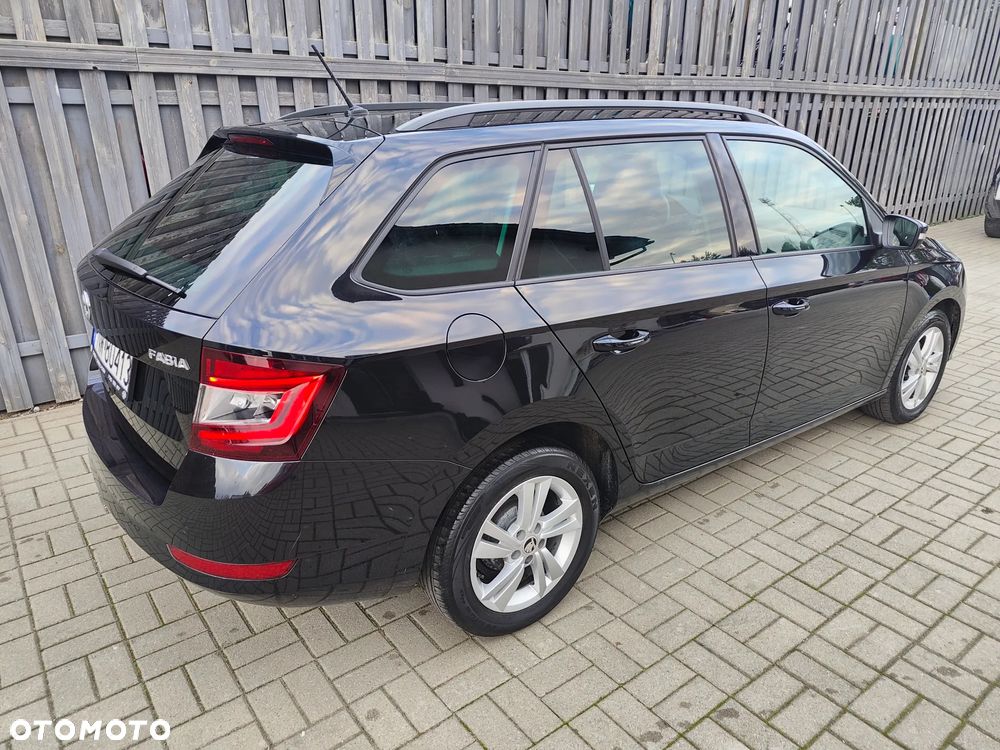 Skoda Fabia 1.0 TSI Style - 6