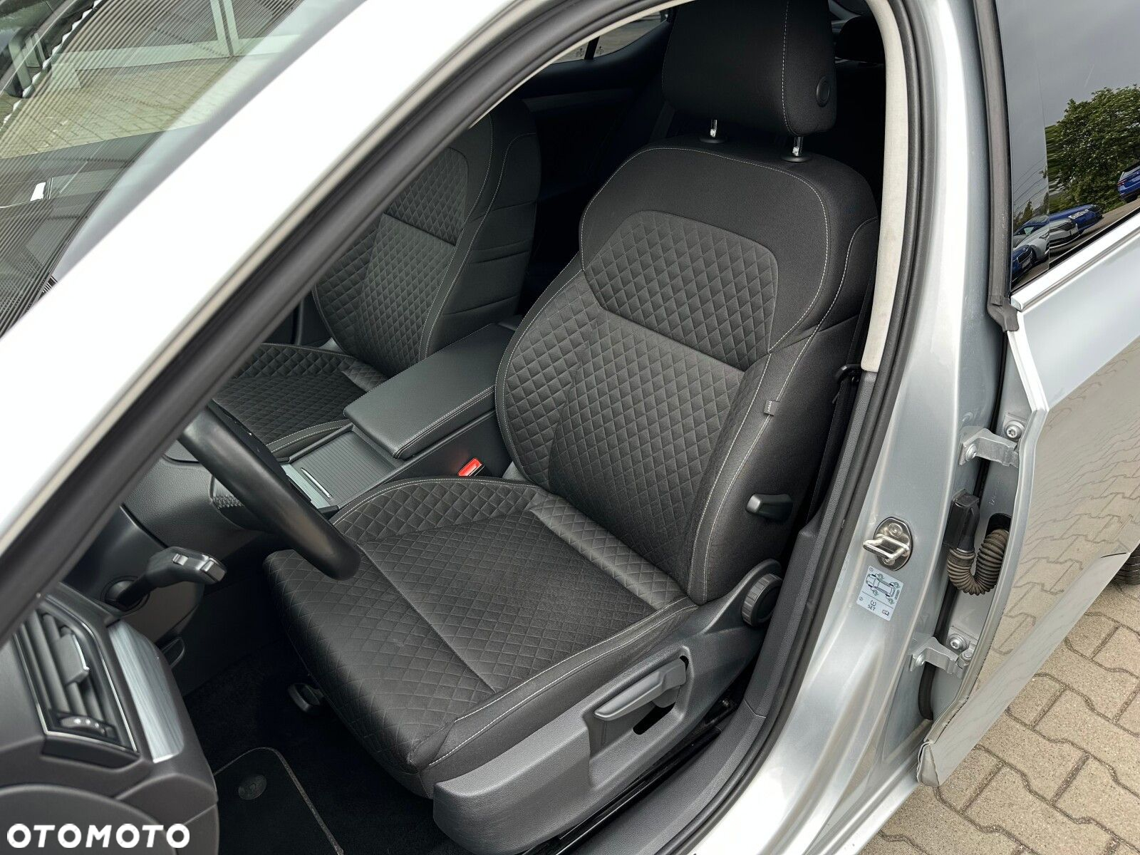 Skoda Superb 1.5 TSI ACT Ambition - 10