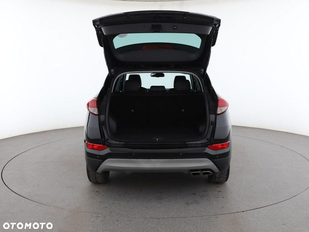 Hyundai Tucson 2.0 CRDI Style 4WD - 19