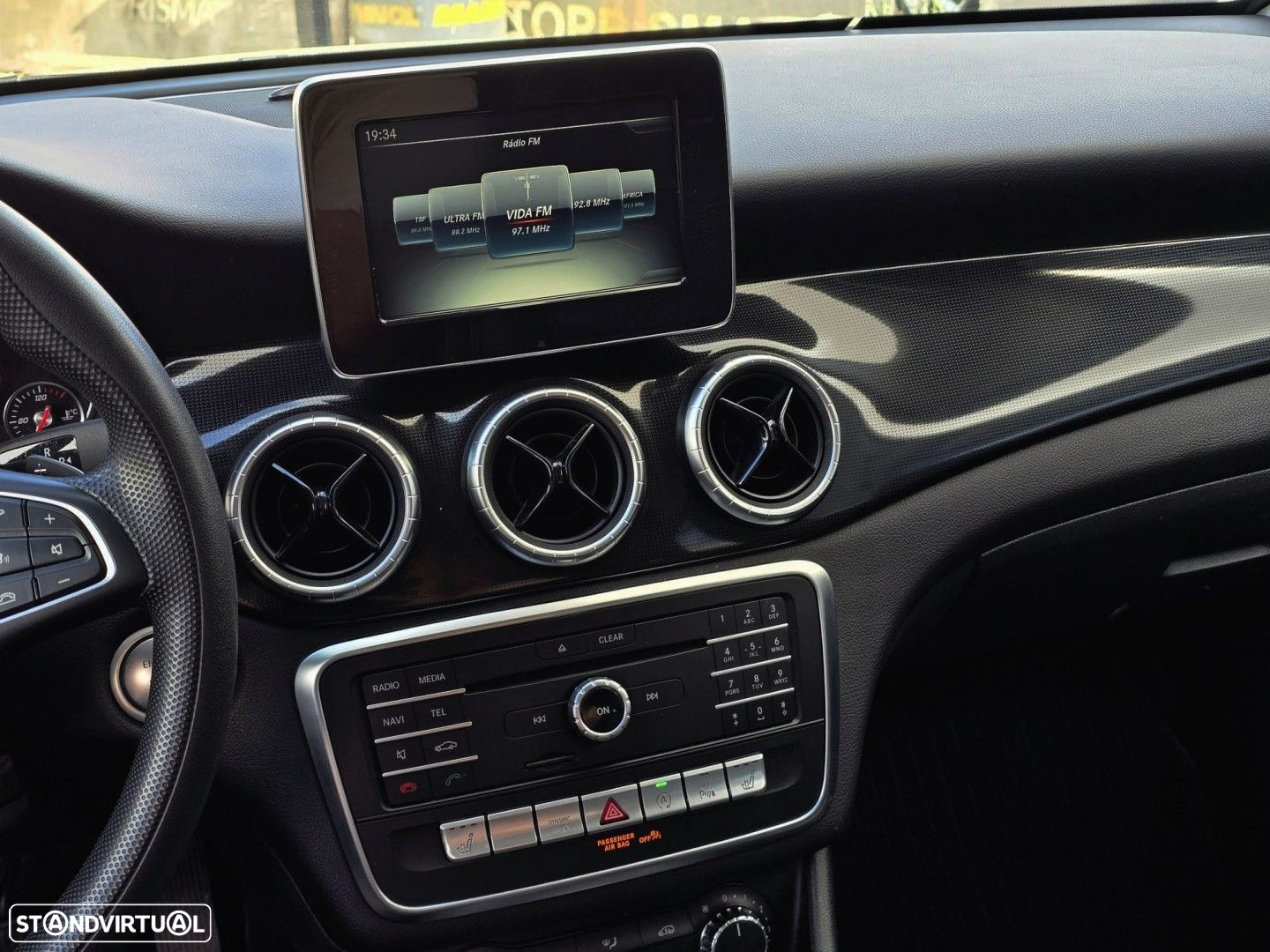 Mercedes-Benz CLA 220 d Shooting Brake Urban Aut. - 11