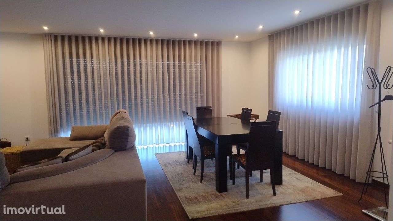 Moradia T3 - Povoa do Varzim - Laúndos - Grande imagem: 2/14