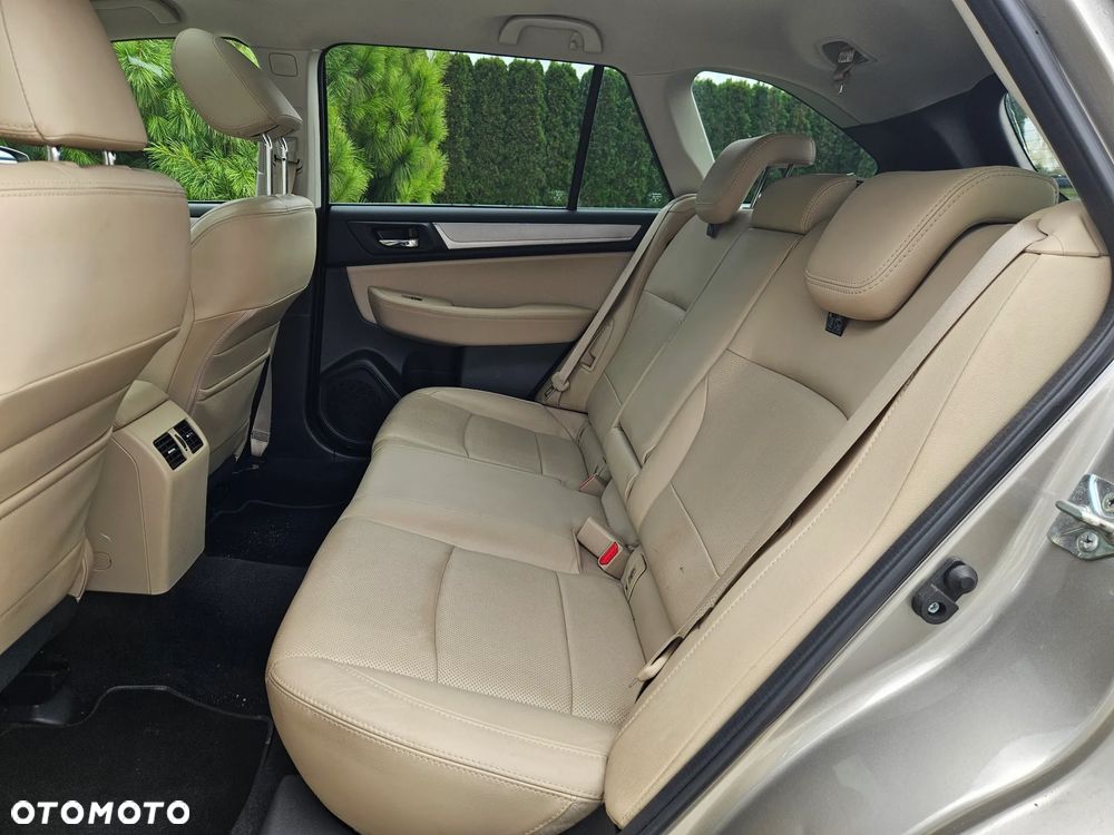 Subaru Outback - 29