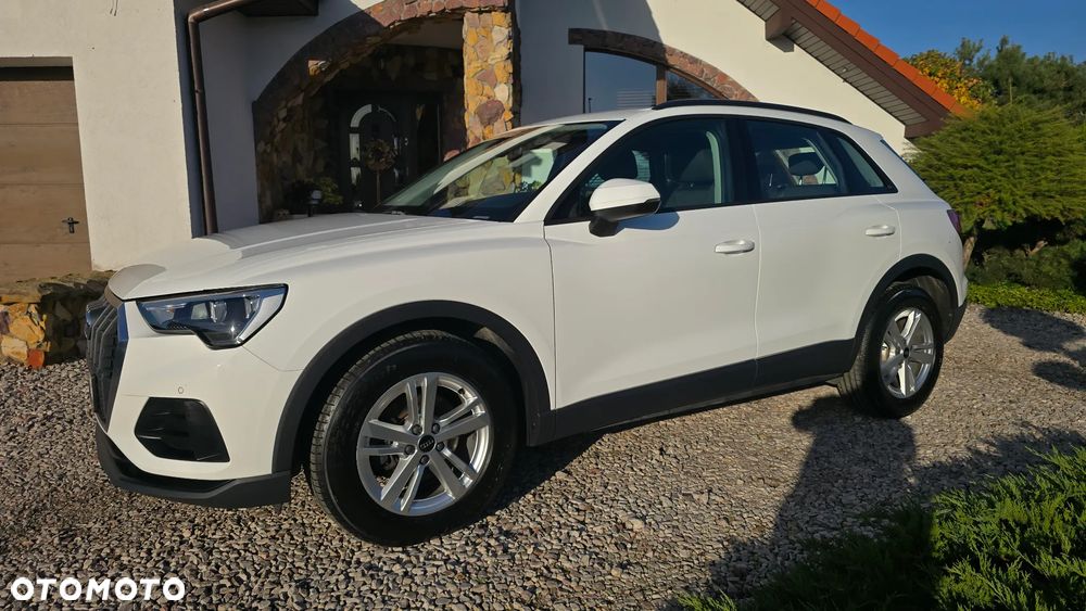 Audi Q3 - 22