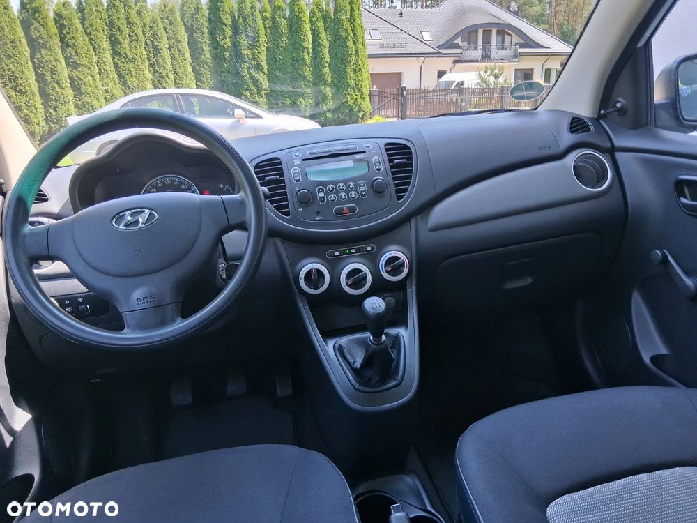 Hyundai i10 1.1 Base - 14