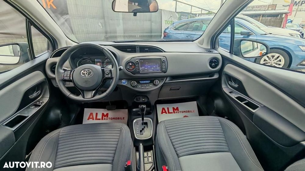 Toyota Yaris - 3