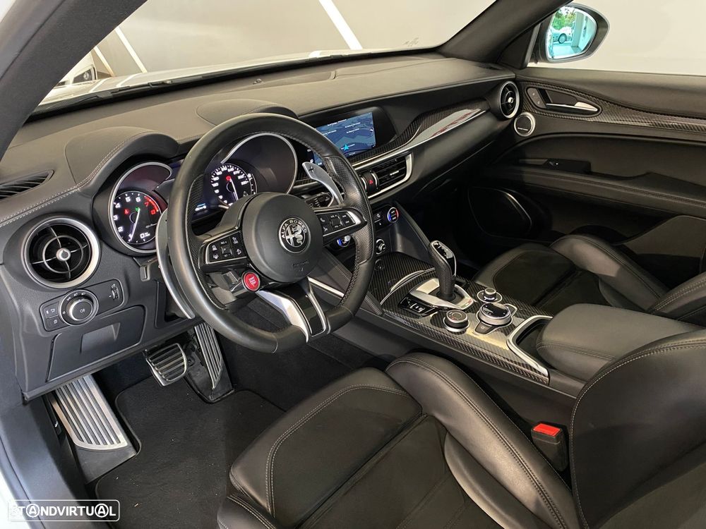 Alfa Romeo Stelvio 2.9 T Quadrifoglio AT8 Q4 - 12