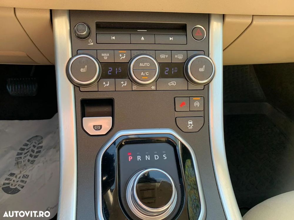 Land Rover Range Rover Evoque - 24