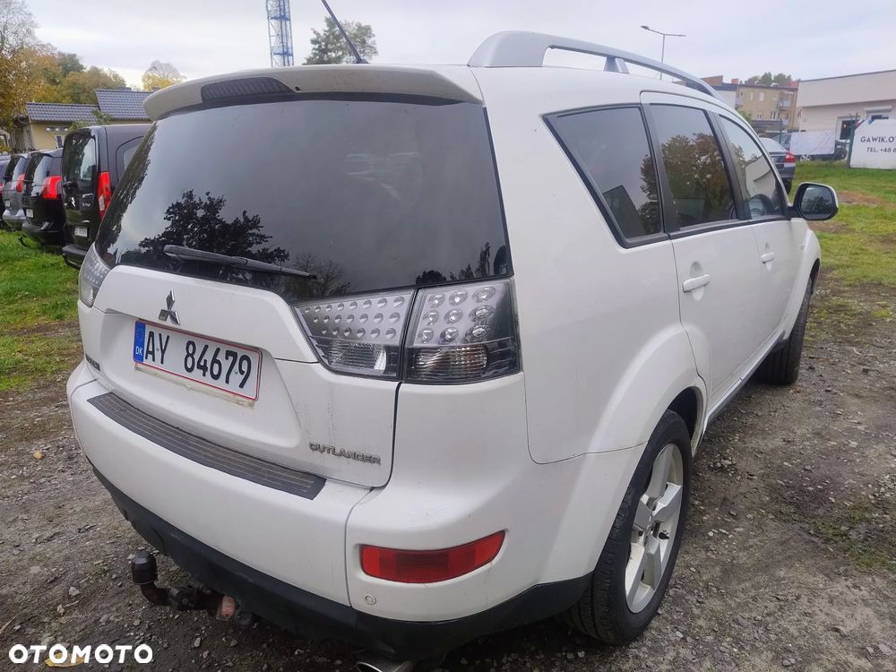 Mitsubishi Outlander 2.4 2WD - 3