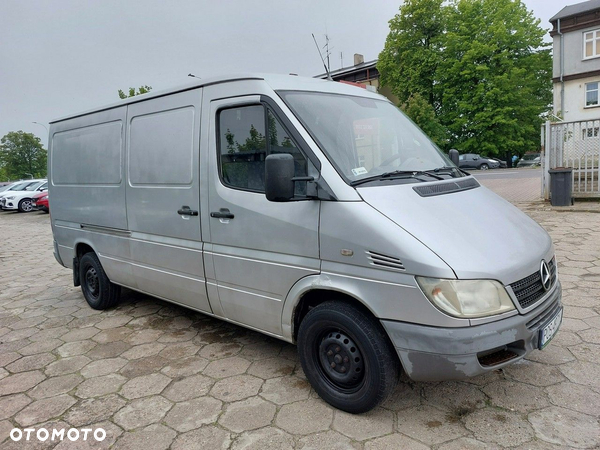 Mercedes-Benz 313