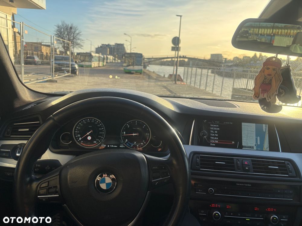 BMW Seria 5 520d Luxury Line - 3