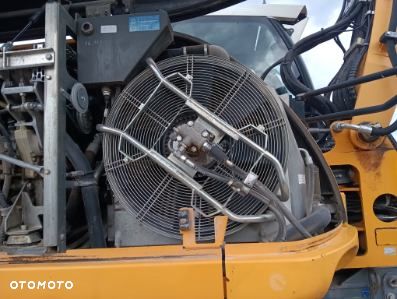 Liebherr A 912 COMPACT - 23