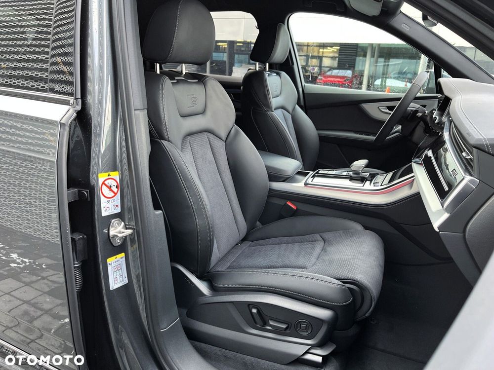Audi Q7 - 25