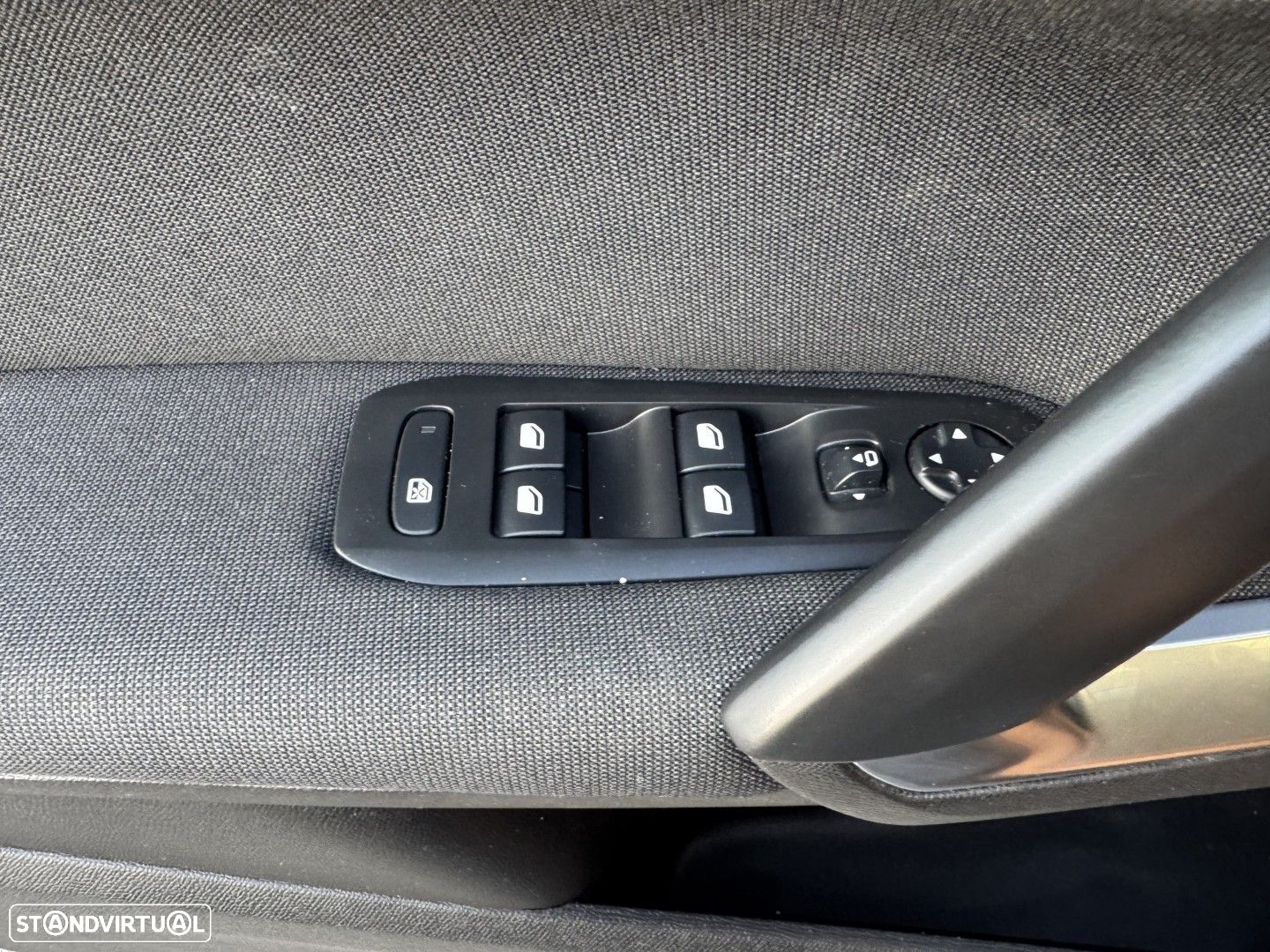 Peugeot 308 1.2 PureTech Allure EAT8 - 22