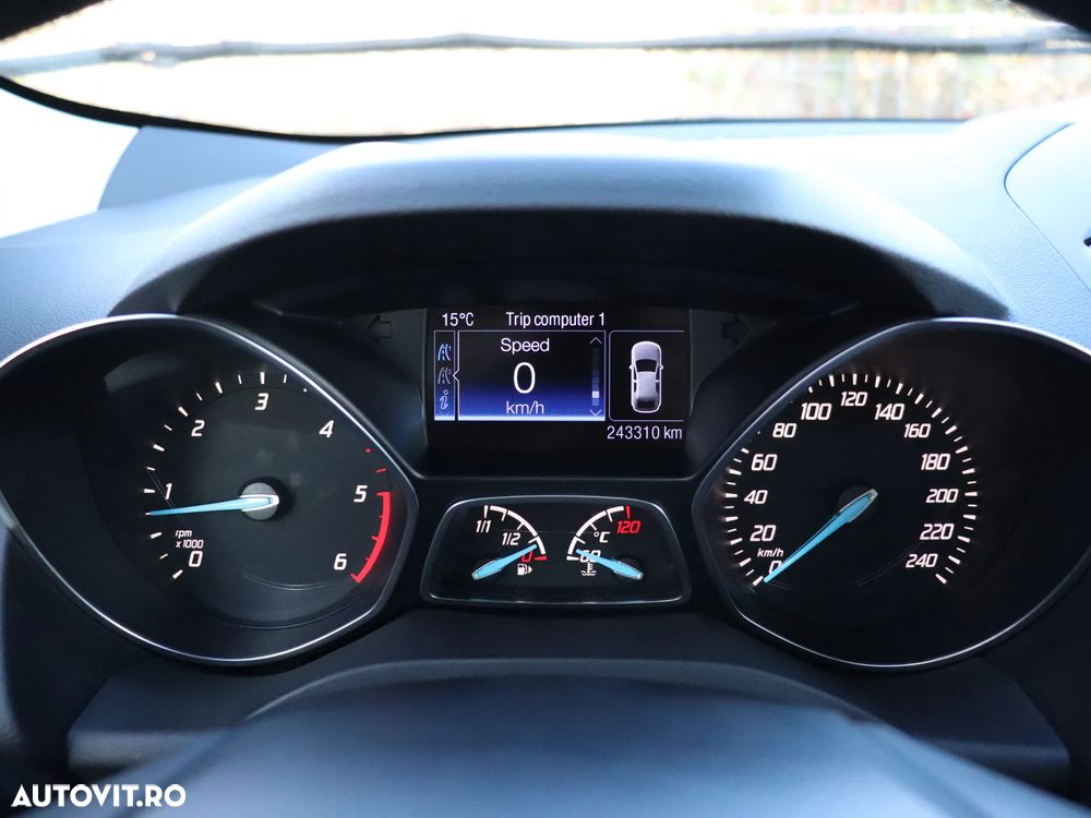 Ford Kuga 2.0 TDCi 2WD Titanium - 9