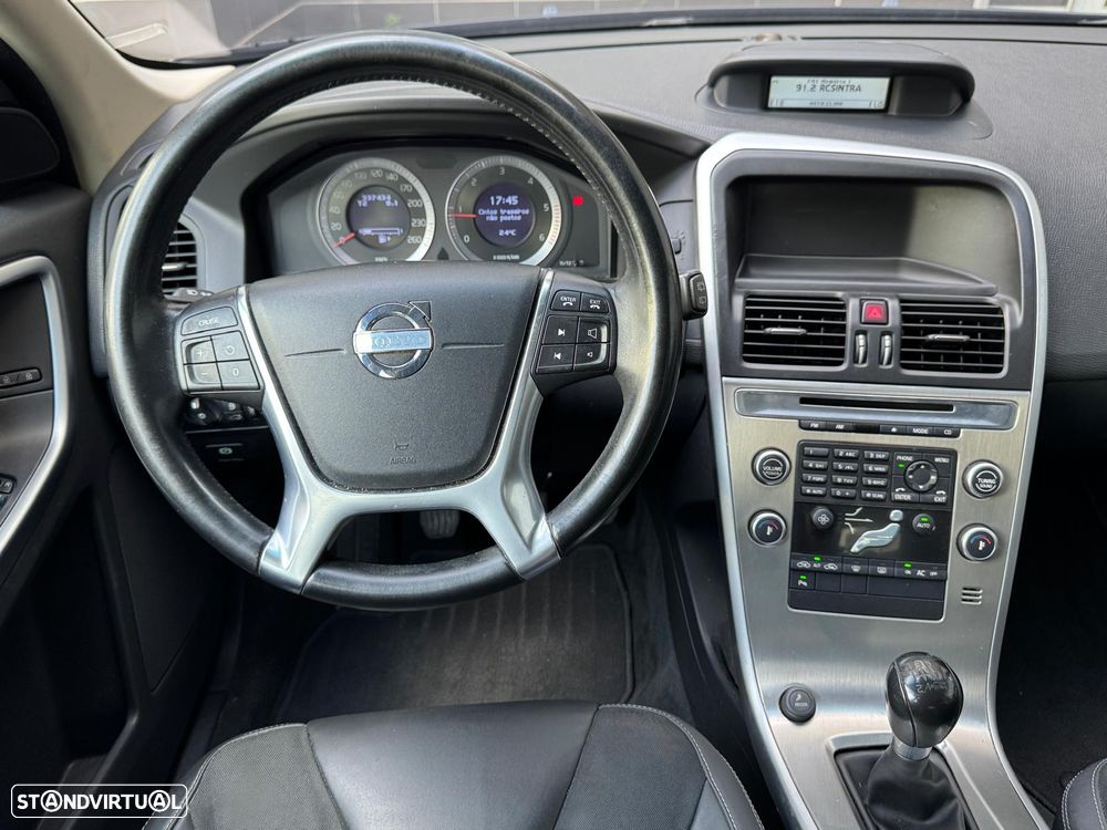 Volvo XC 60 2.0 D3 Drive V.Ocean Race Start/Stop - 11