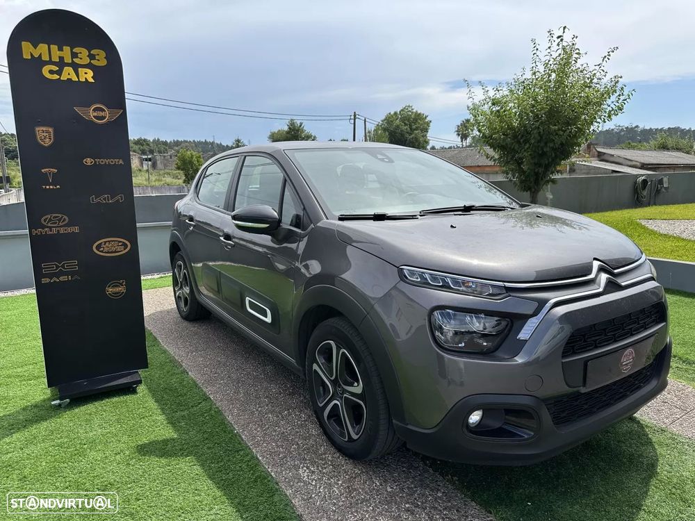 Citroën C3 1.2 PureTech Shine - 1