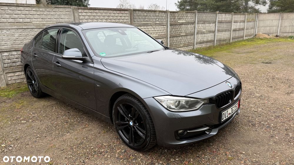 BMW Seria 3 - 32