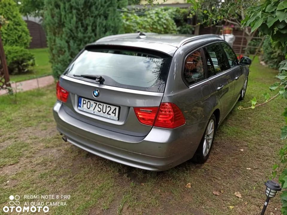 BMW Seria 3 318i Edition Exclusive - 4