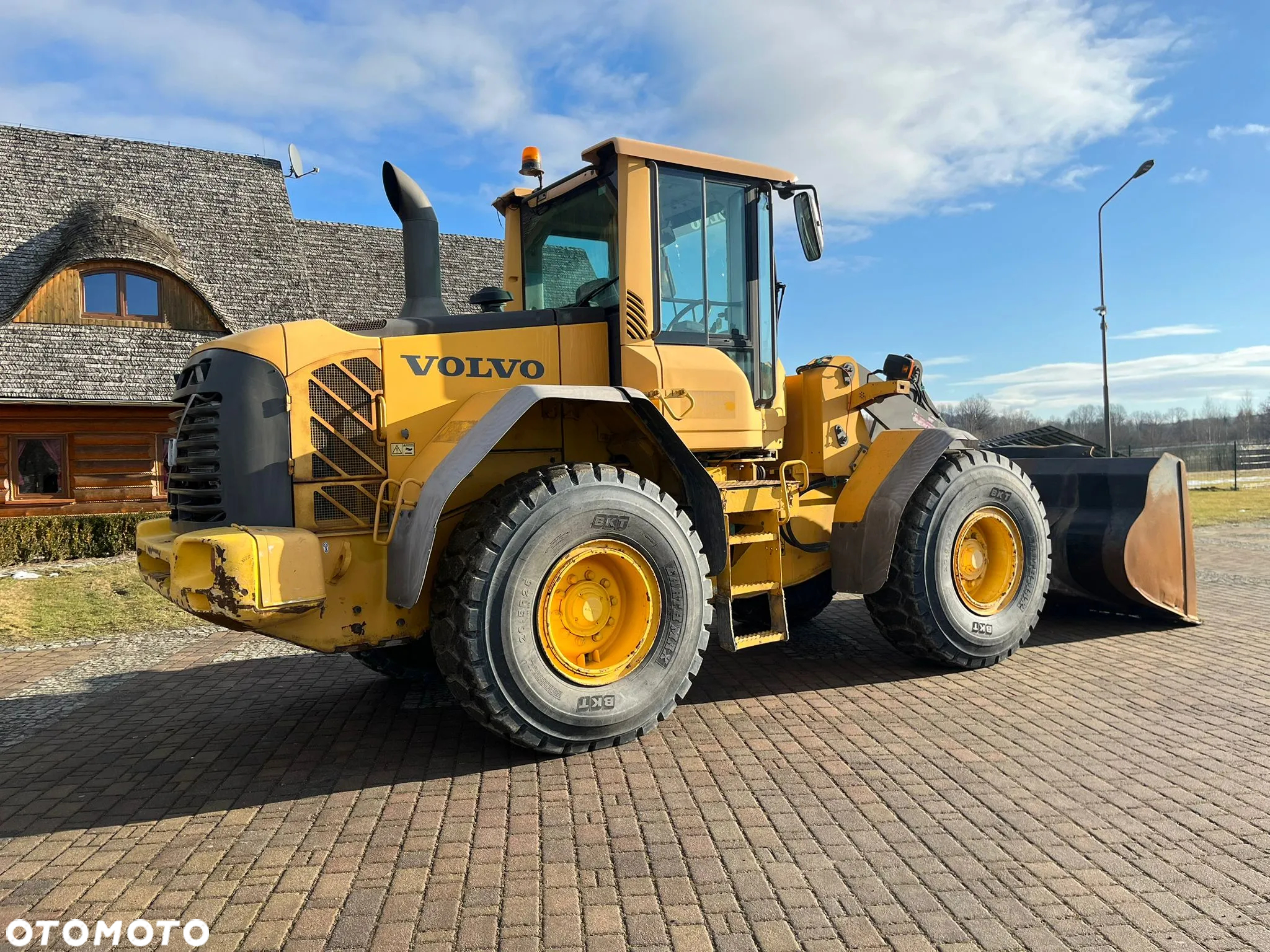 Volvo L60F - 25