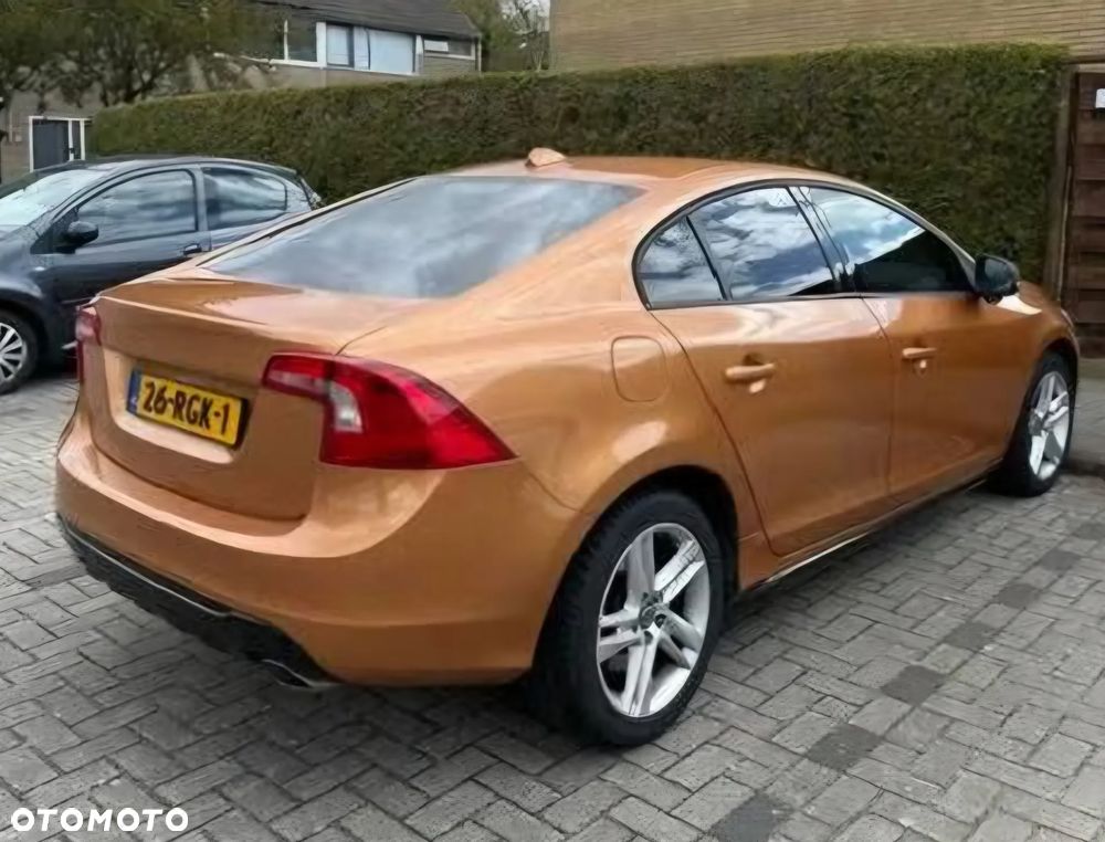 Volvo S60 D3 Geartronic - 29