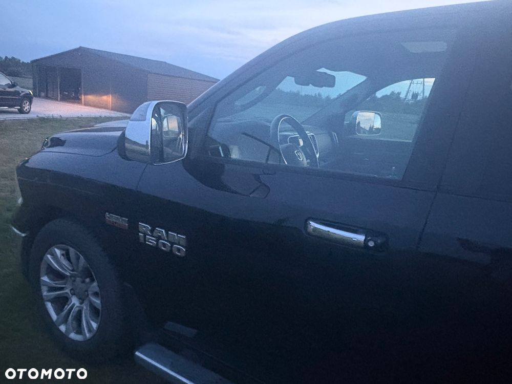 Dodge RAM - 8