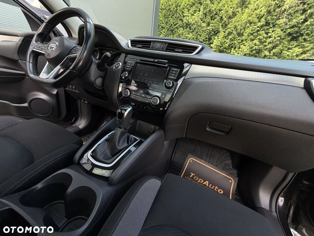 Nissan Qashqai 1.3 DIG-T DCT N-CONNECTA - 16