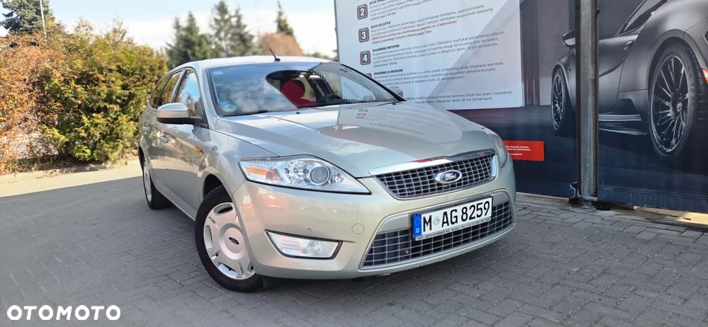 Ford Mondeo 2.0 TDCi Ghia - 17