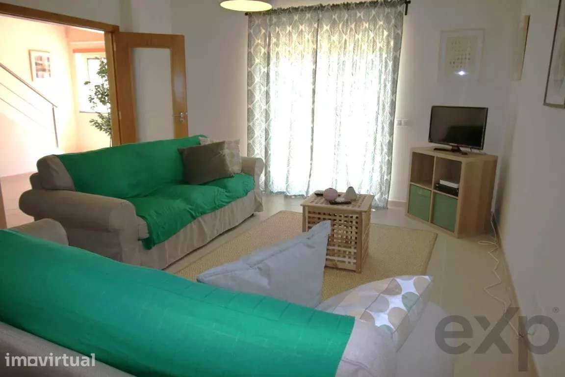 Moradia T4 em Condominio - Grande imagem: 4/31