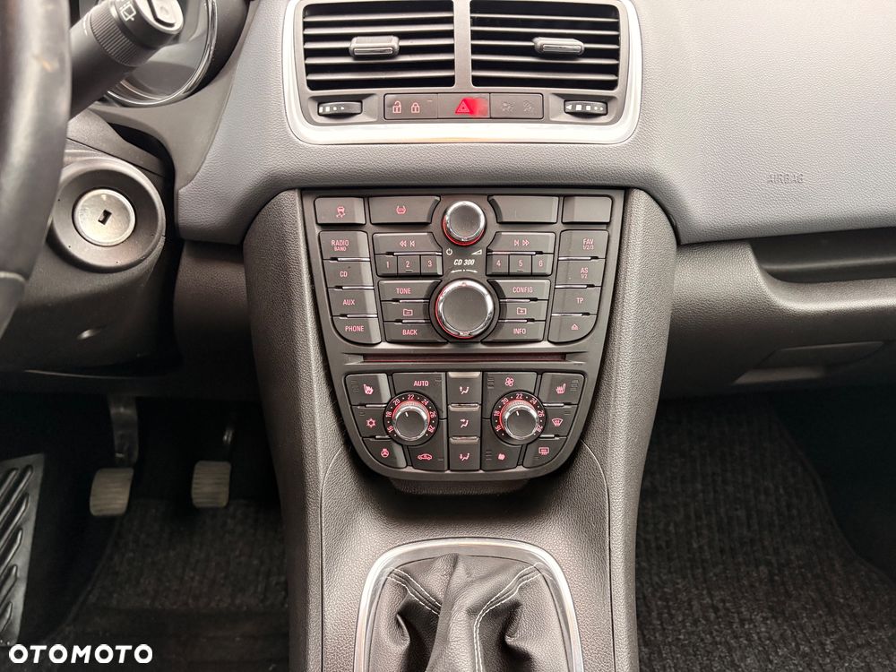 Opel Meriva 1.4 Innovation - 24