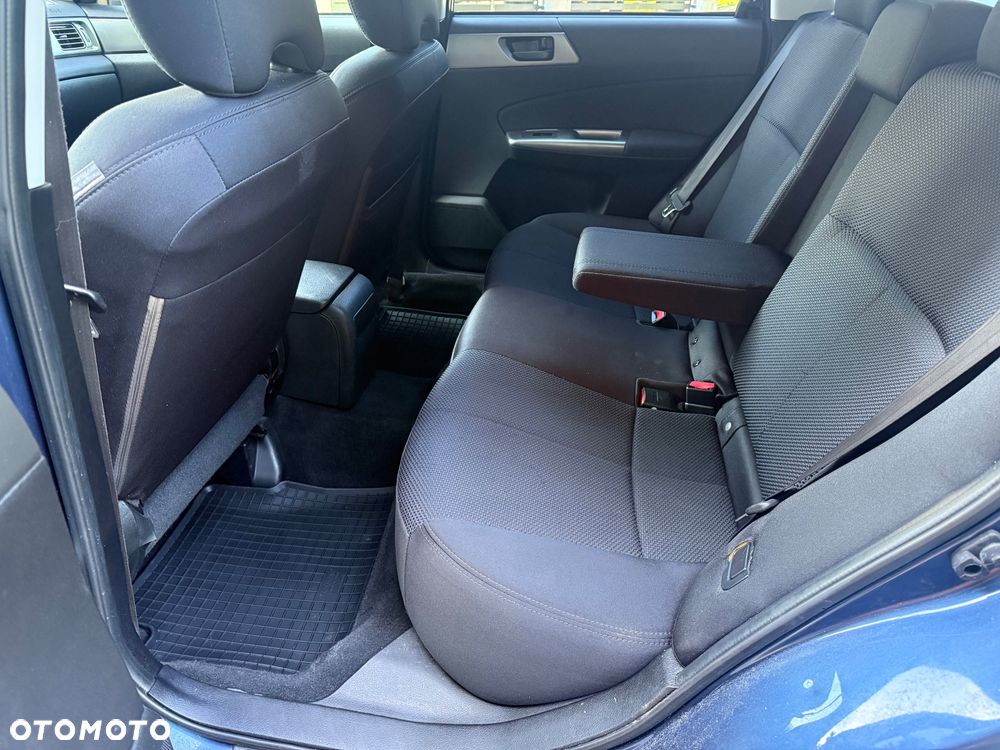 Subaru Forester 2.0X Exclusive - 9