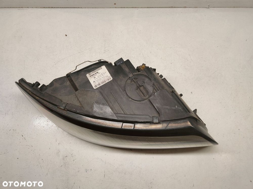 volvo s40 v50 zw lampa prawy przód 31265695 - 3