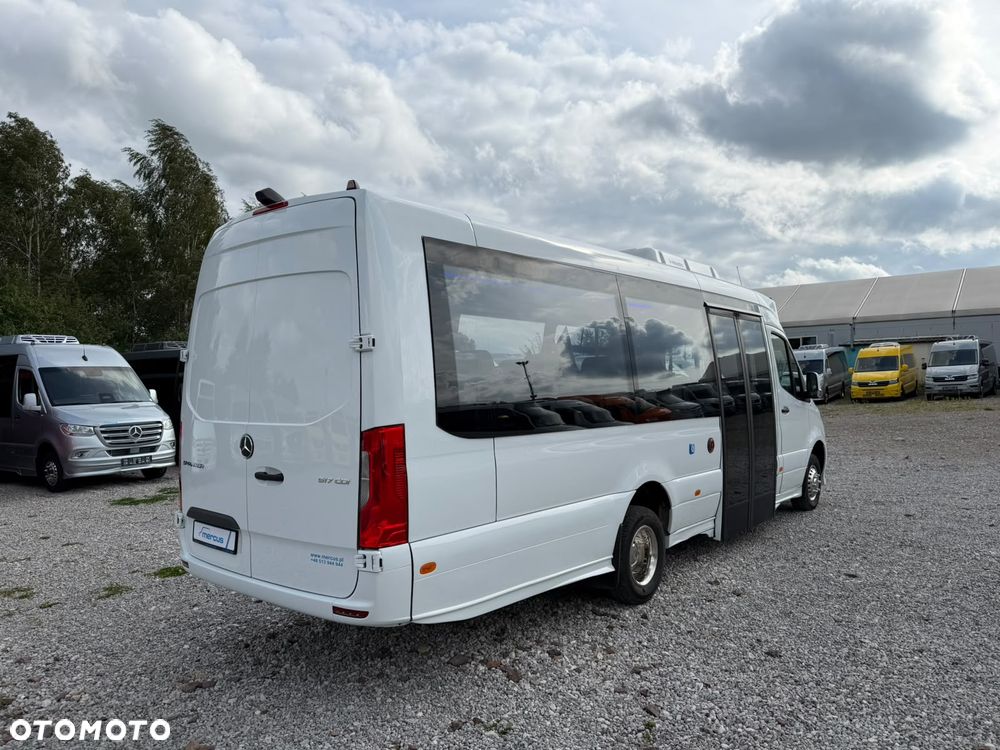 Mercedes-Benz Sprinter 517 - 4