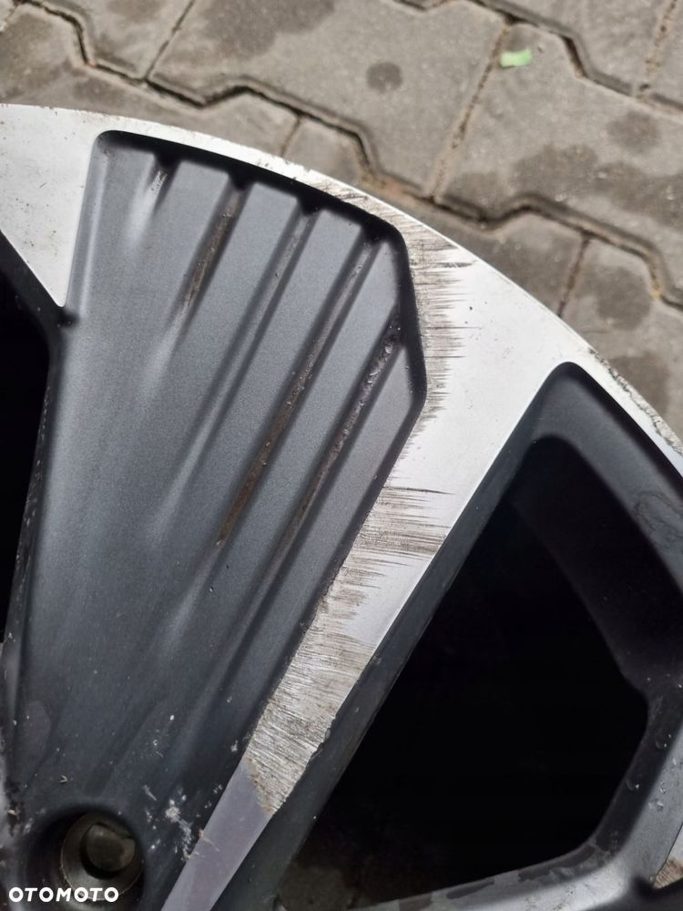 seat arona 6f9 7x18 et47 5x100 6f9601025g - 7