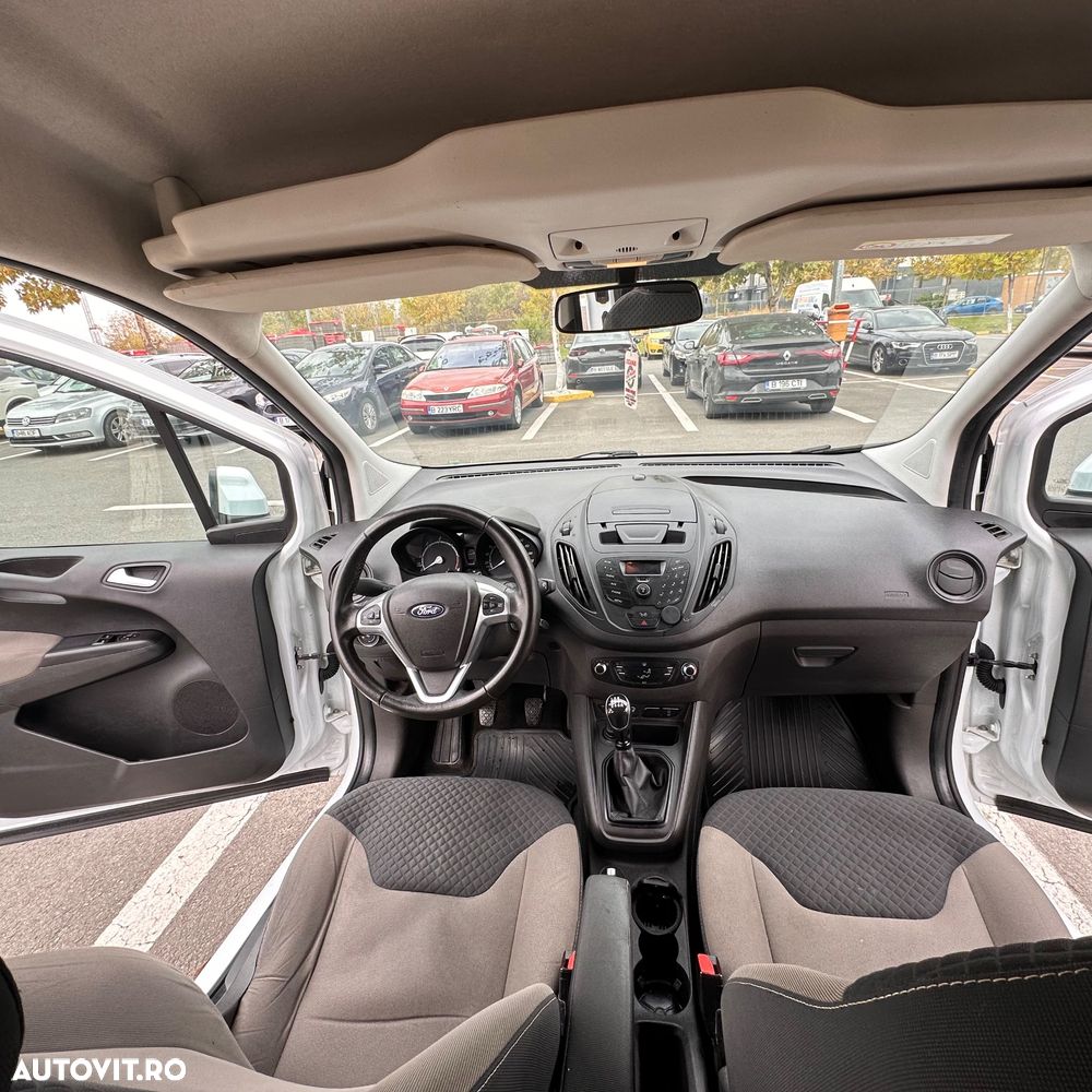 Ford Tourneo Courier 1.5 TDCi Ambiente - 5