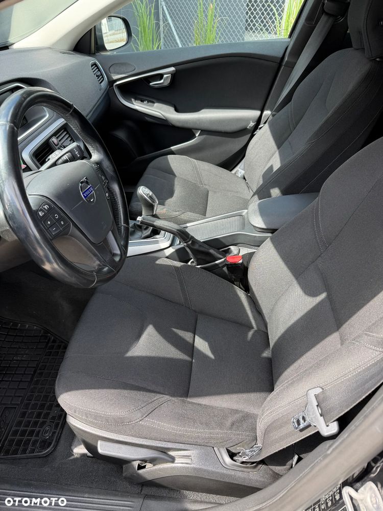 Volvo V40 D2 Kinetic - 18