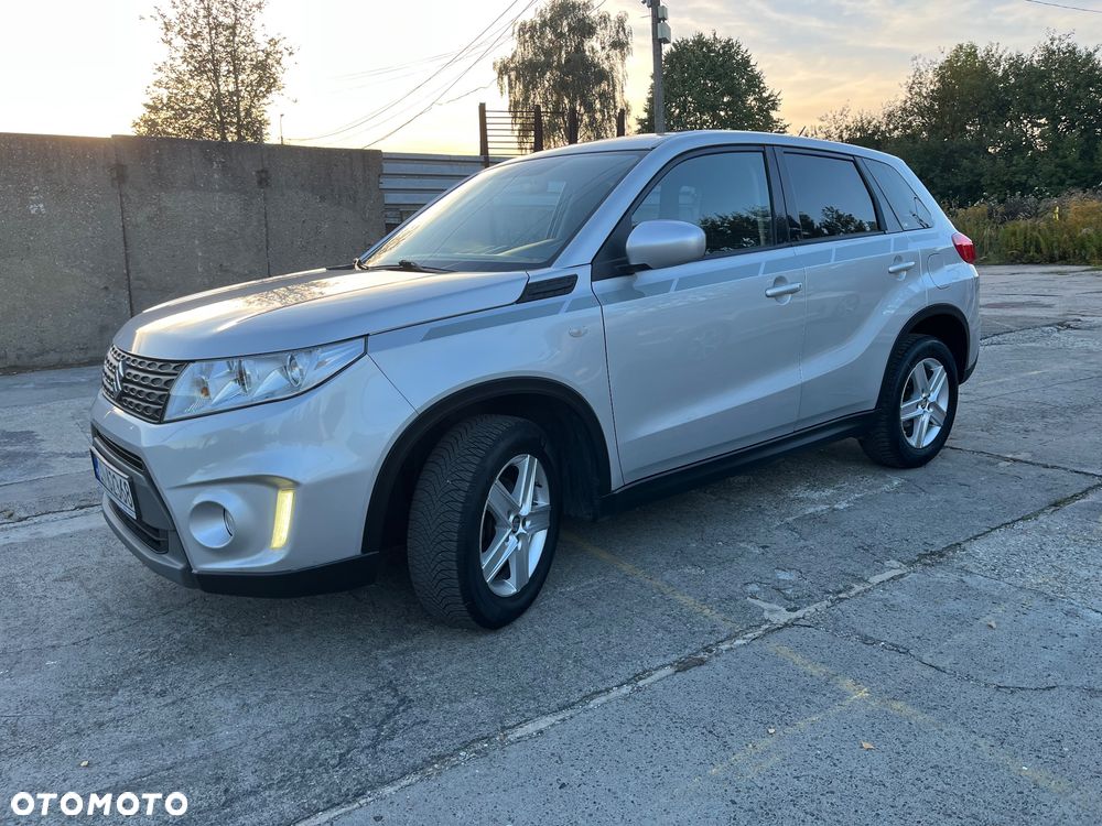 Suzuki Vitara 1.6 Premium 2WD - 22