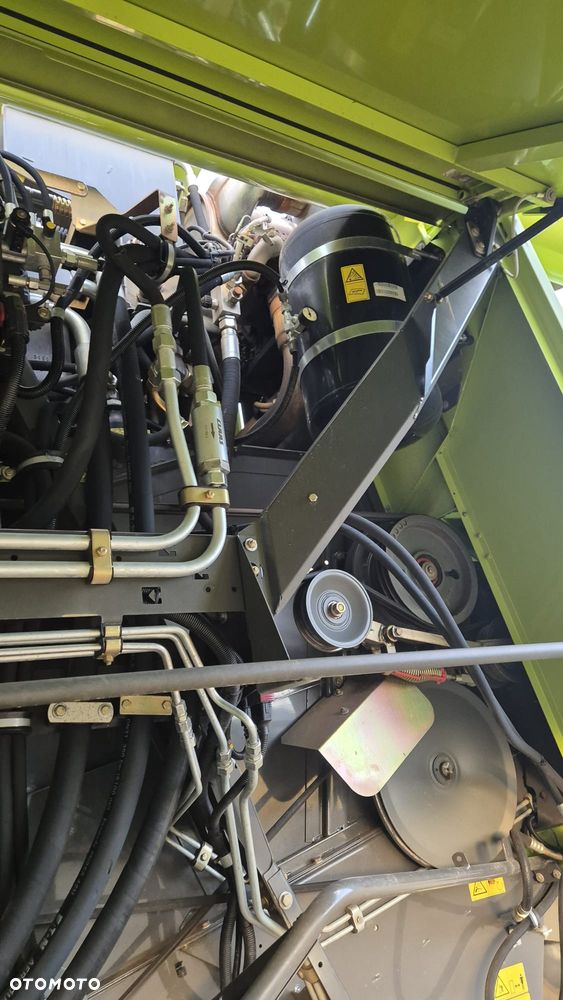 Claas Lexion 620 z hederem - 33